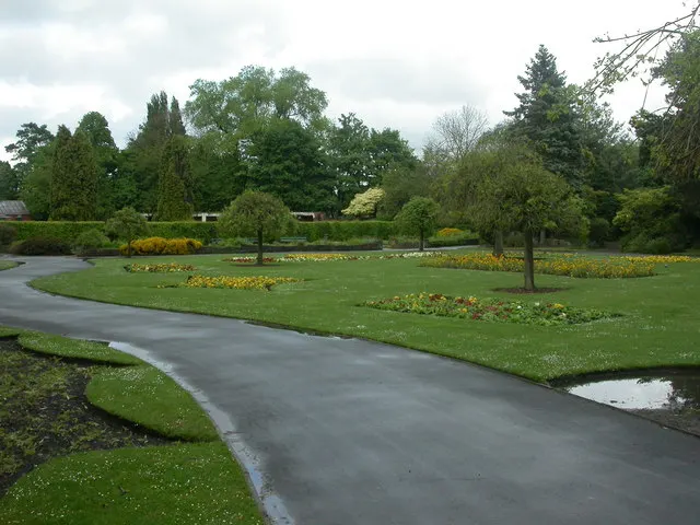 Longford Park, the local landmark of M32